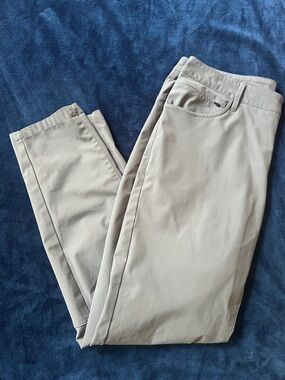 Men's Slim Fit Chino Pants in Light Khaki